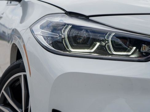 Used 2023 BMW X2 sDrive28i w/ M Sport Package FWD image 3