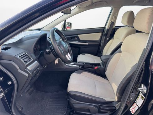 Used 2016 Subaru Crosstrek 2.0i Premium image 11