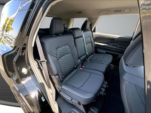 New 2026 Nissan Pathfinder SV FWD image 9