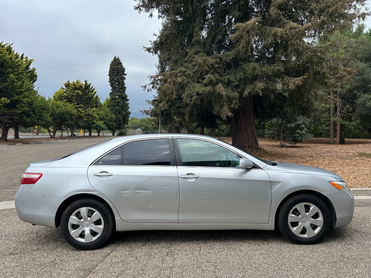 Used 2008 Toyota Camry LE FWD image 13