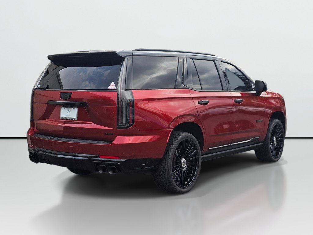 Used 2025 Cadillac Escalade V AWD/4WD image 6