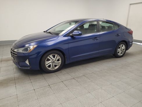 Used 2020 Hyundai Elantra SEL FWD image 2
