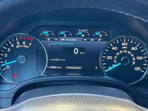 Used 2017 Ford F150 Platinum AWD/4WD image 22