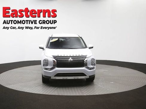 Used 2024 Mitsubishi Outlander SE AWD/4WD image 51