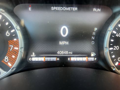 Used 2022 Jeep Renegade Trailhawk w/ Trailer Tow Group AWD/4WD image 18