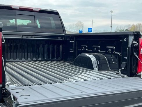 New 2025 Chevrolet Silverado 1500 RST w/ Convenience Package II AWD/4WD image 7
