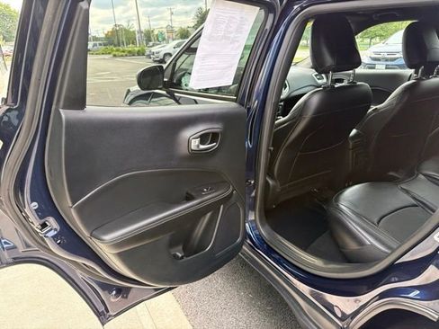 Used 2021 Jeep Compass Latitude AWD/4WD image 14