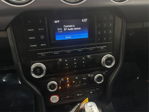 Used 2015 Ford Mustang Coupe RWD image 39