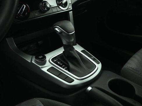 Certified 2026 Kia Seltos LX FWD image 54
