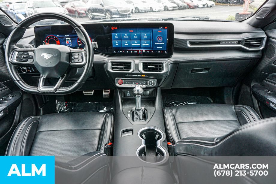 Used 2025 Ford Mustang Premium RWD image 24