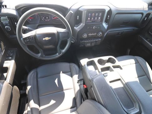 Used 2024 Chevrolet Silverado 2500 W/T w/ WT Convenience Package RWD image 6