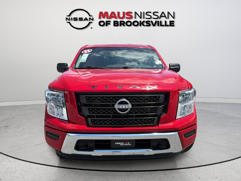 Certified 2024 Nissan Titan SV w/ Accessory Utility Package AWD/4WD image 4