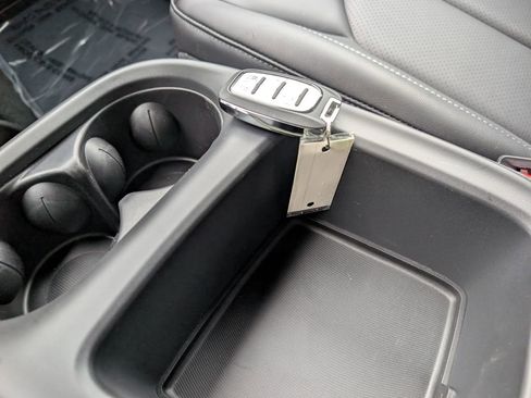 New 2026 Chrysler Pacifica Select w/ S Appearance Package image 30