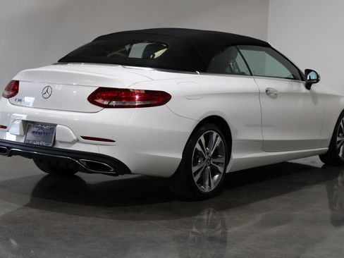 Used 2018 Mercedes-Benz C 300 Cabriolet image 10