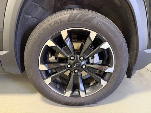 Used 2025 Chevrolet Equinox RS w/ Safety and Technology Package AWD/4WD image 33