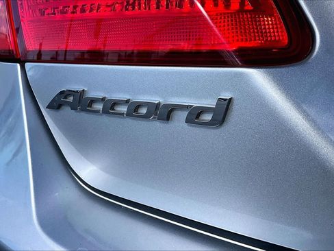 Used 2013 Honda Accord LX image 9