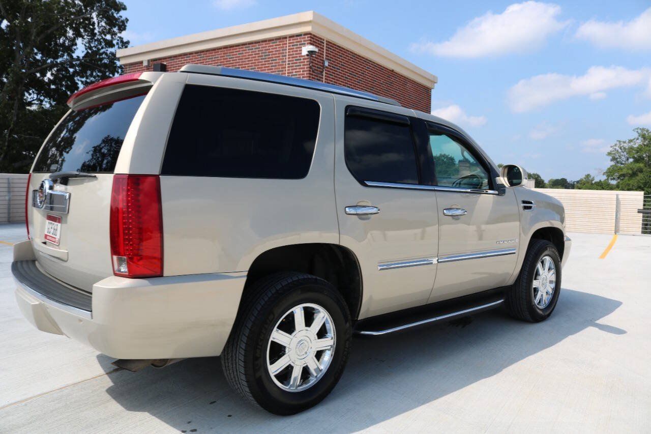 Used 2007 Cadillac Escalade AWD image 64