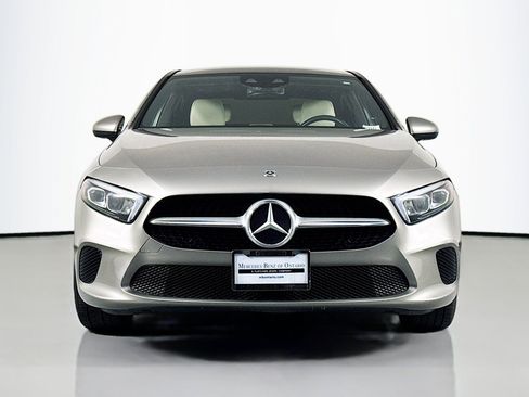 Used 2019 Mercedes-Benz A 220 image 2