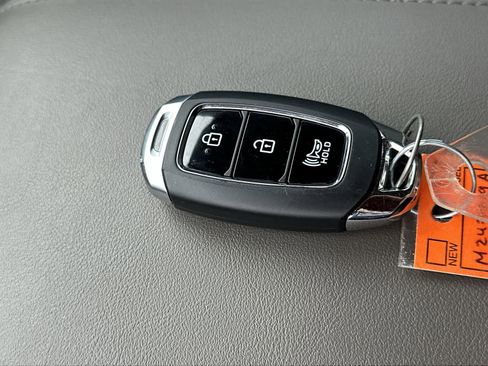 Used 2020 Hyundai Santa Fe SEL FWD image 26