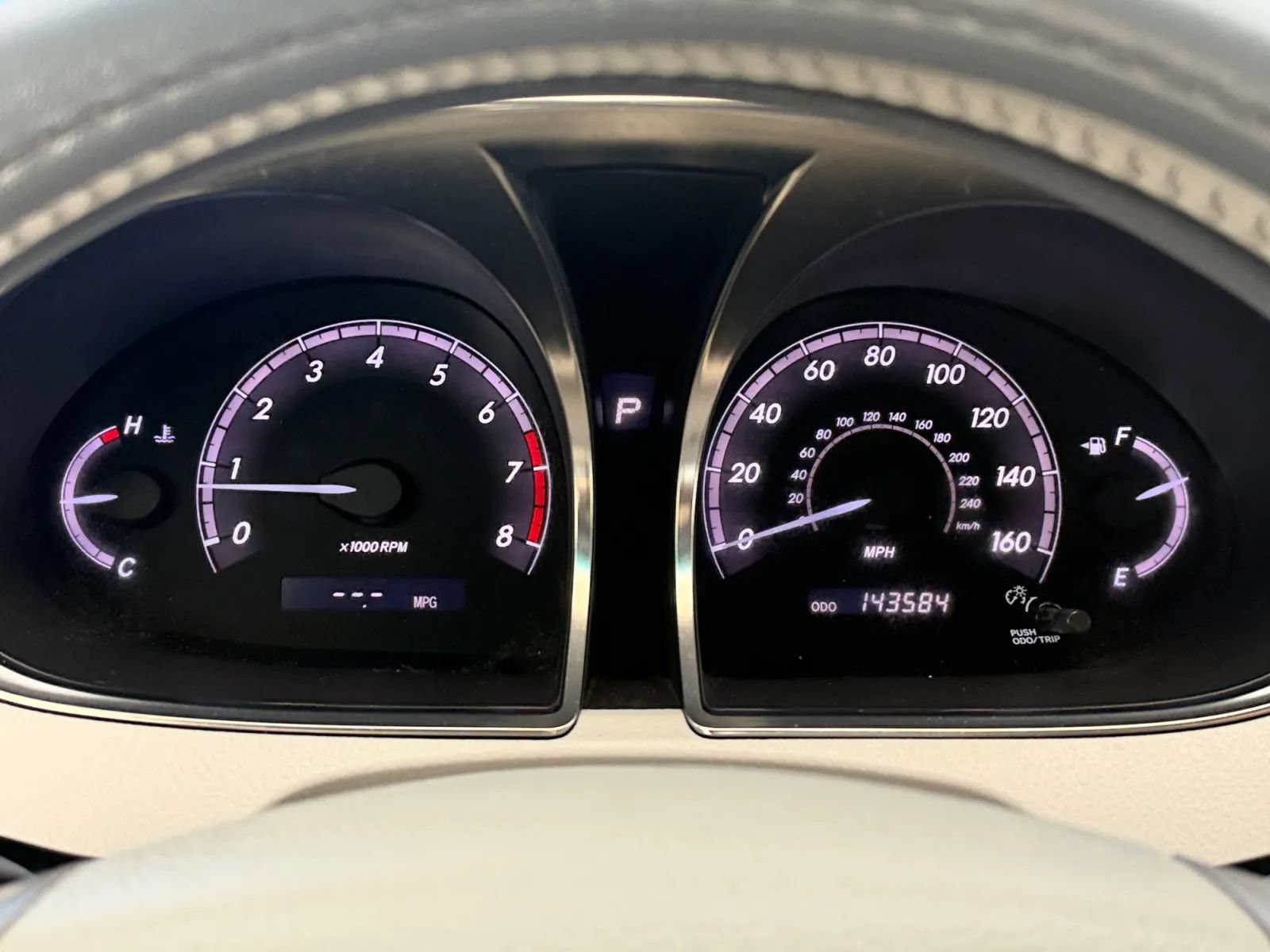 Used 2011 Toyota Avalon FWD image 29