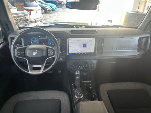 Used 2025 Ford Bronco Big Bend AWD/4WD image 15