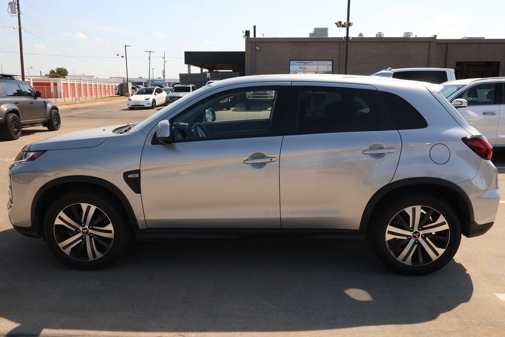 Used 2026 Mitsubishi Outlander Sport ES AWD/4WD image 8