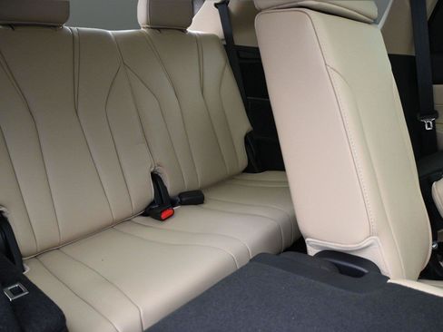 Used 2024 Acura MDX SH-AWD w/ Technology Package image 22