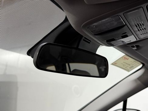Used 2020 Honda Pilot LX image 36