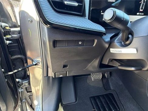 New 2026 Nissan Kicks SR w/ Cold Weather Package image 30