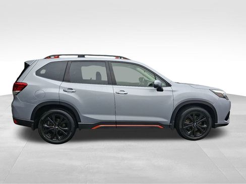 Used 2023 Subaru Forester Sport image 7