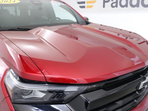 Used 2024 Chevrolet Colorado Z71 w/ Z71 Convenience Package 2 image 12