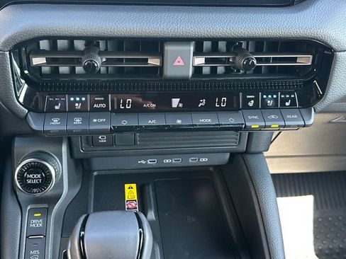 Used 2026 Toyota Land Cruiser w/ Premium Package AWD/4WD image 24