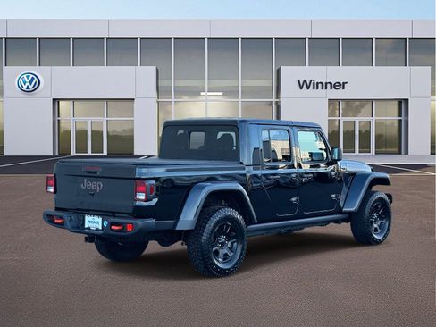 Used 2023 Jeep Gladiator Mojave w/ Cold Weather Group image 7