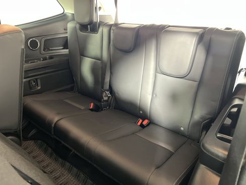 Used 2023 Subaru Ascent Limited w/ Technology Package image 27