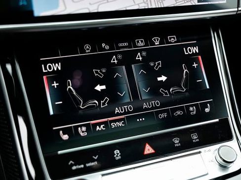 New 2025 Audi S8 AWD/4WD image 42