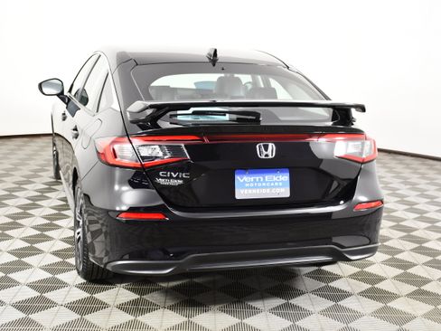 Certified 2024 Honda Civic EX-L image 7
