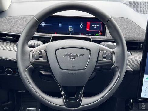 Used 2025 Ford Mustang Mach-E Premium RWD image 8