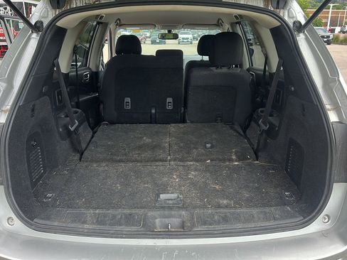 Used 2020 Nissan Pathfinder SV AWD/4WD image 20
