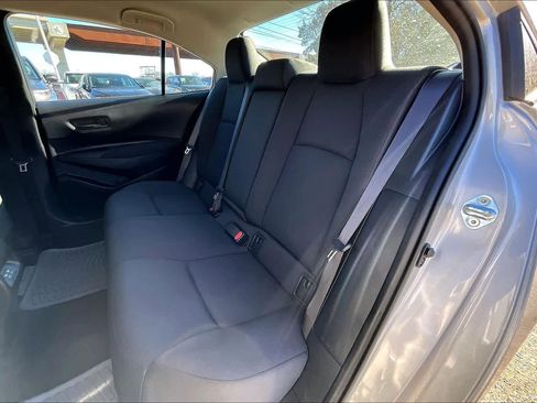 Used 2024 Toyota Corolla LE image 20