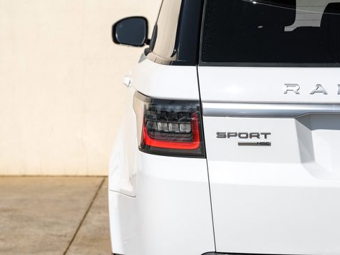 Used 2019 Land Rover Range Rover Sport HSE image 35