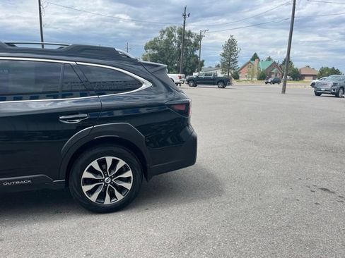 Used 2023 Subaru Outback Touring XT AWD/4WD image 7
