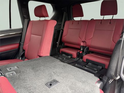 Certified 2023 Lexus GX 460 Premium w/ Premium Package image 24