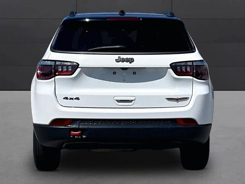 Used 2020 Jeep Compass Trailhawk AWD/4WD image 4