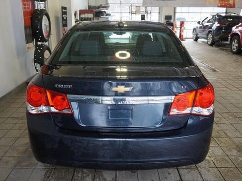 Used 2016 Chevrolet Cruze LT image 13