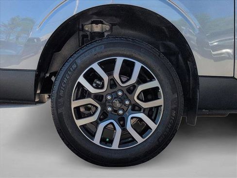 Used 2024 Ford Maverick Lariat AWD/4WD image 23