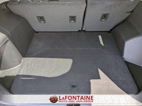 Used 2023 GMC Terrain SLE w/ Driver Convenience Package AWD/4WD image 27