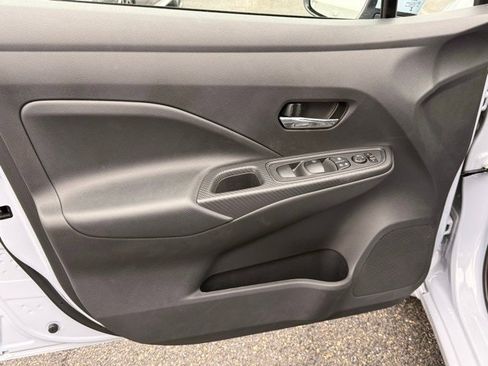 New 2025 Nissan Versa SV w/ Trunk Package image 10