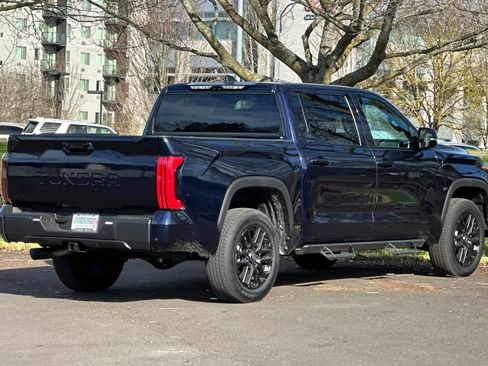 Used 2025 Toyota Tundra Limited image 2