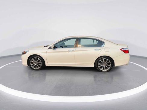 Used 2014 Honda Accord Sport image 5
