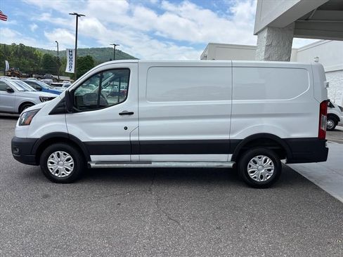 Used 2023 Ford Transit 250 Low Roof w/ Exterior Upgrade Package RWD image 24